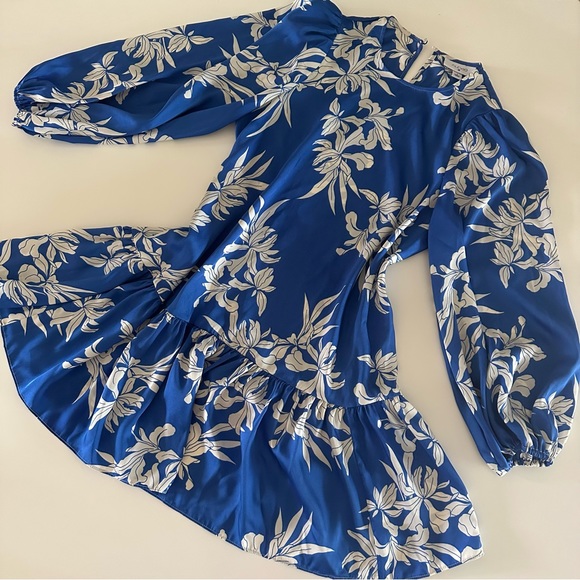 Alexis for Target Blue Floral Print Vacation Dress - Picture 4 of 10